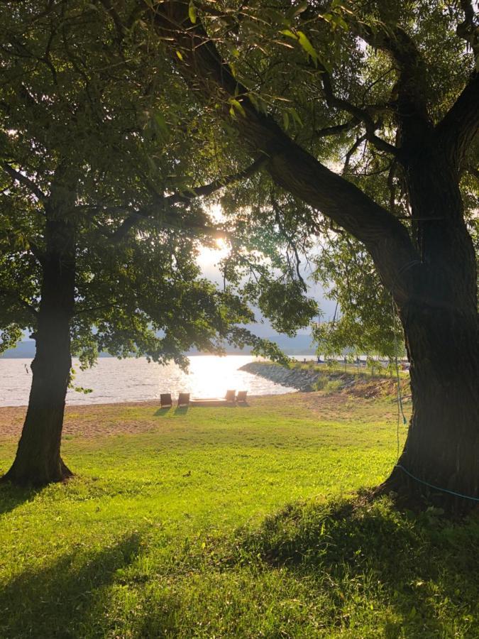Plachetnice Frymburk